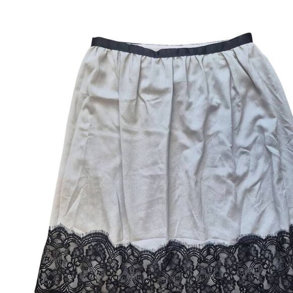 Jody California Women's Silver Poly & Black Lace Lined Slip Skirt NEW NWT - Picture 9 of 13